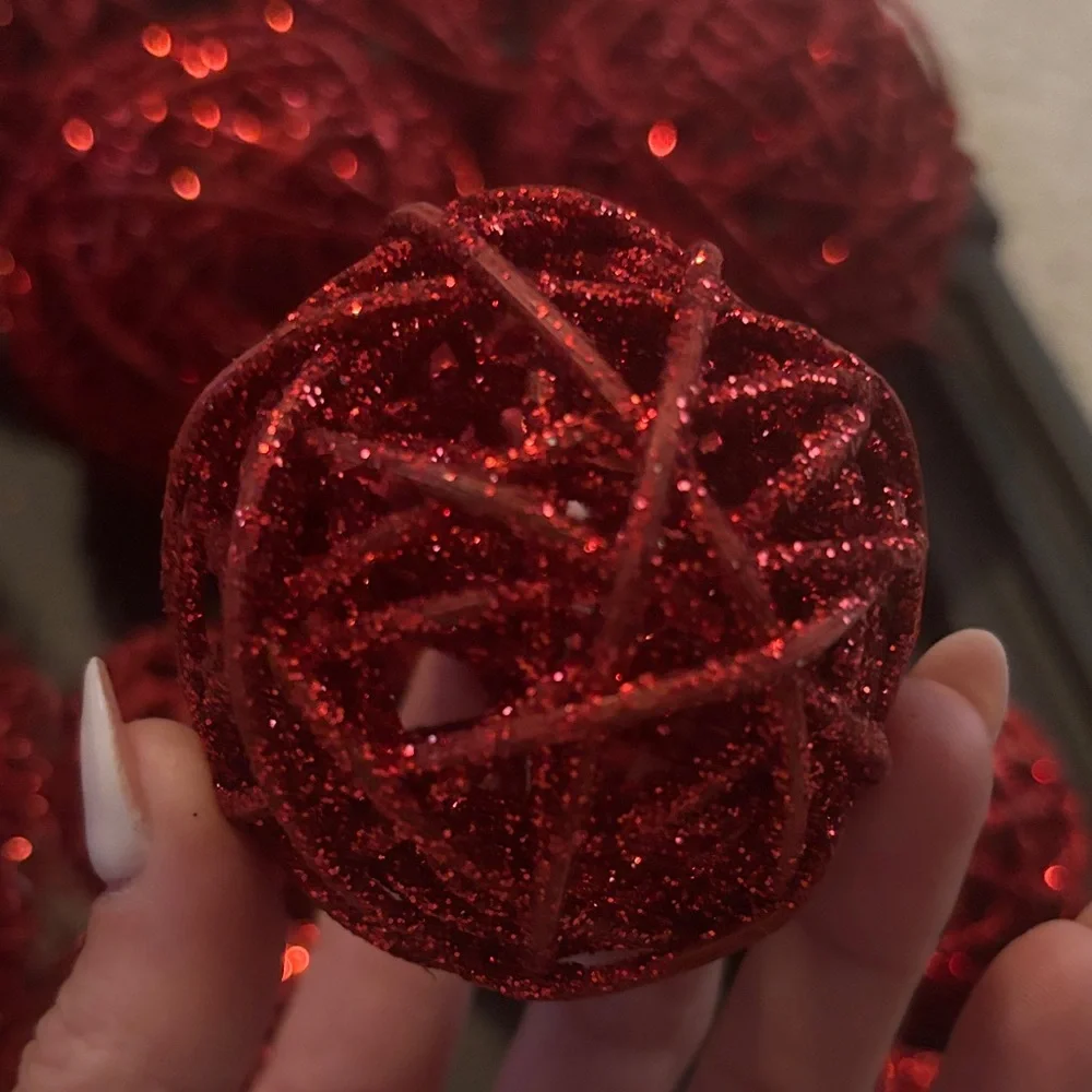 Pier 1 Red Sparkling Decorative Valentines Day Wedding Spheres Ornaments Lot